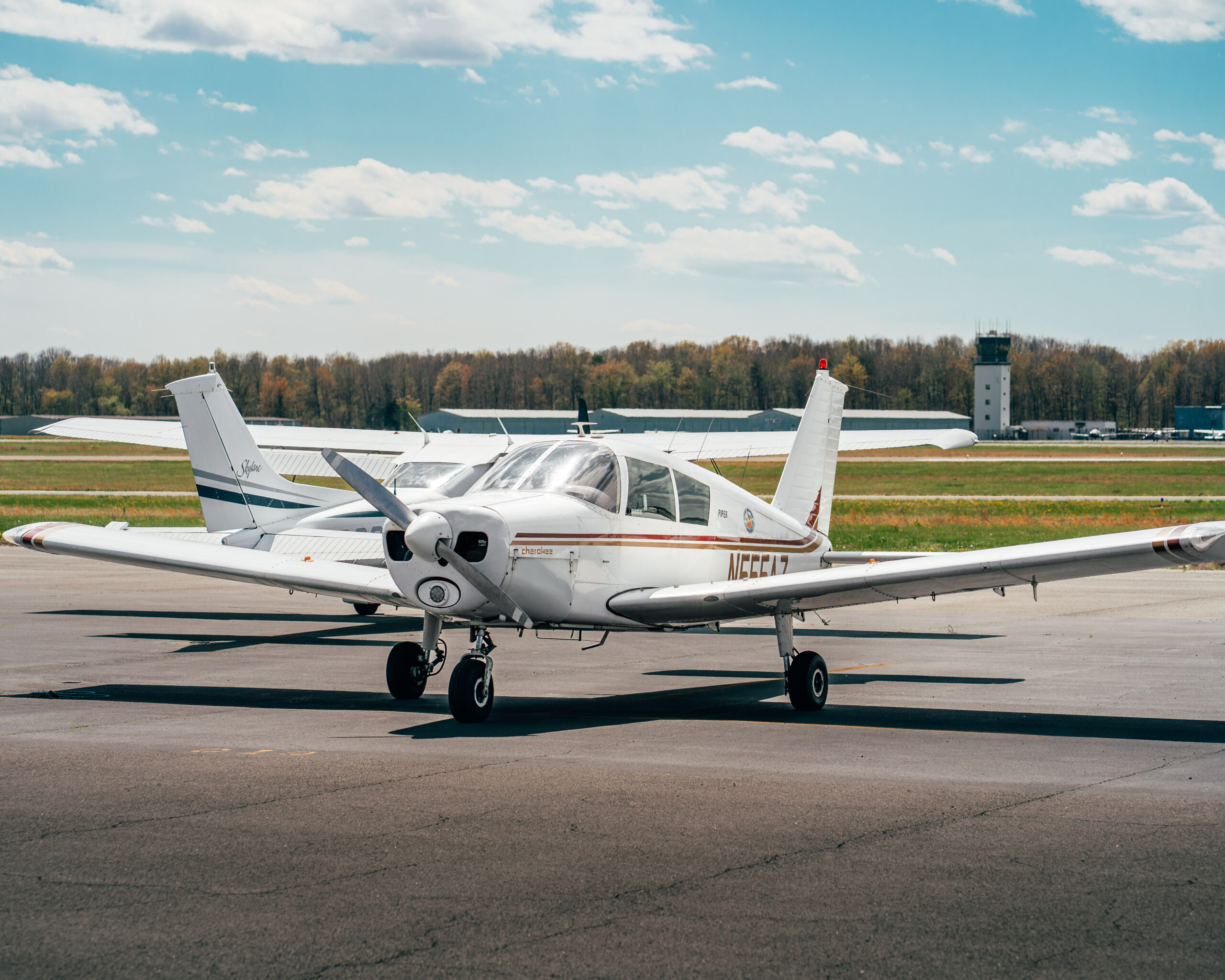 Piper Cherokee 140 – N555AZ